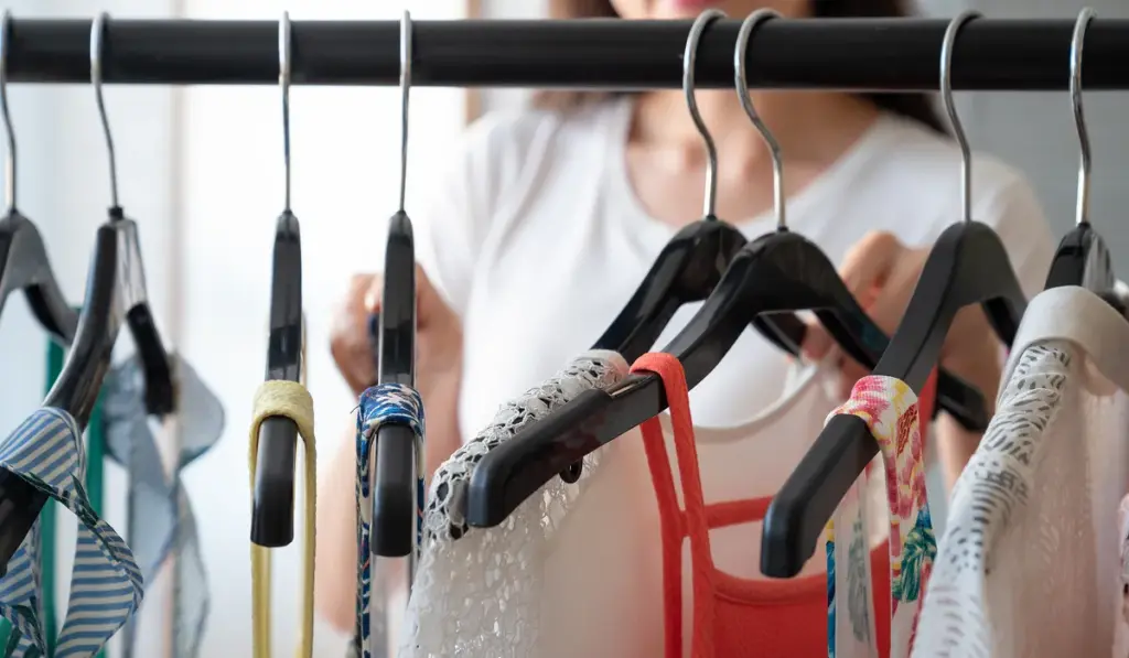 チャットレディの服装:選ぶポイント