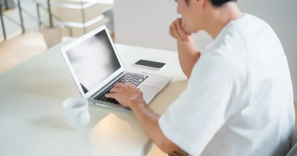 チャットレディを利用する男性の目的